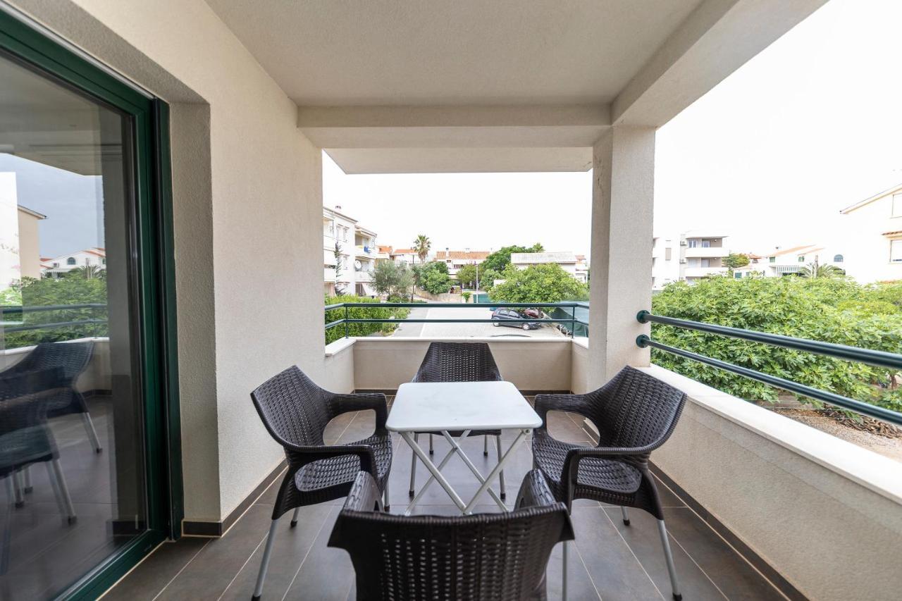 Mama House Villa 诺瓦利娅 外观 照片